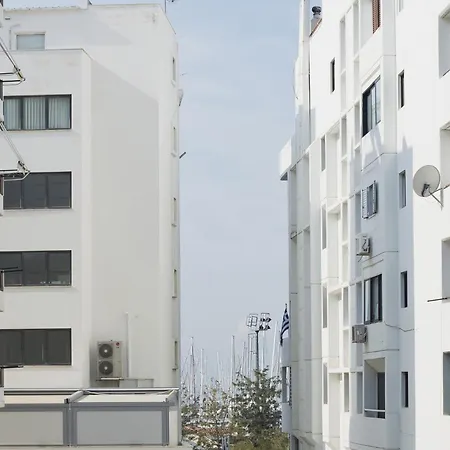 Belle Helene Apartment *