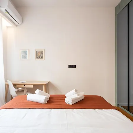Liv - Modern Heavenly Retreat In Exarcheia * Atenas