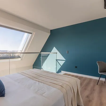 Exceptional Living Lofts By Upstreet * Atene