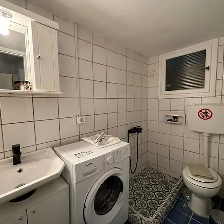 & Modern Apartment *