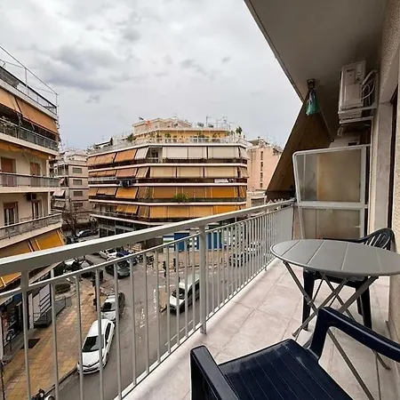 & Modern Apartment