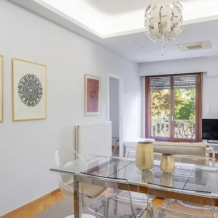Amazing Location - 2 Min From Acropolis *