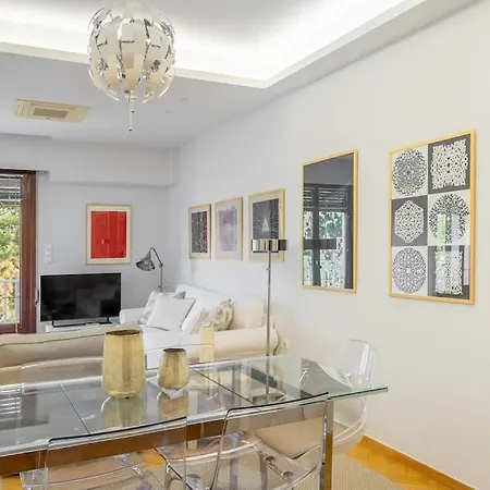 Apartment Amazing Location - 2 Min From Acropolis *