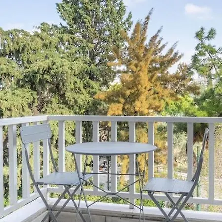Amazing Location - 2 Min From Acropolis Apartment *