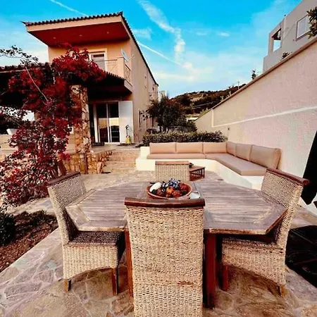 Escape In Anavissos Holiday home