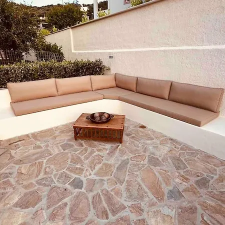 Escape In Anavissos Holiday home *