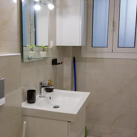 Διαμέρισμα Moon Haven Near Acropolis With 100mbps Wifi Αθήνα