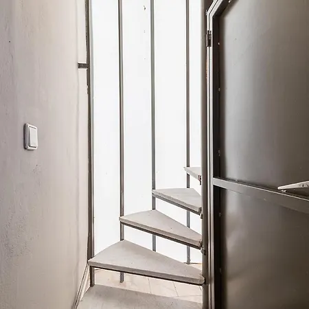 Arthome Acropolis View Apartment