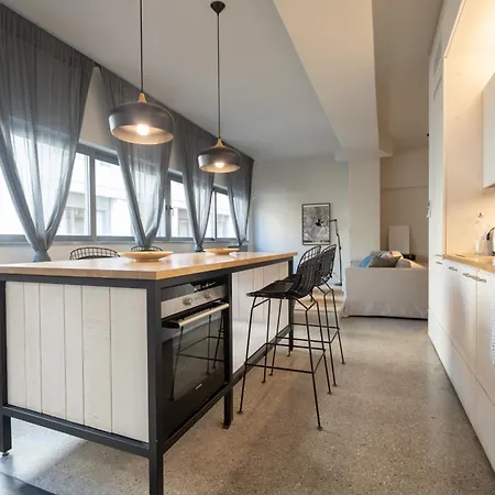 Syntagma Square 2 Bedrooms 4 Pers By Mps