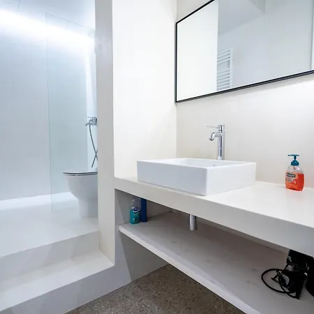 Syntagma Square 2 Bedrooms 4 Pers By Mps Apartment Athens