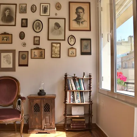 Vintage Kolonaki Luxury Penthouse Athens