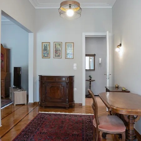 Vintage Kolonaki Luxury Penthouse Apartment Athens