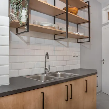 Vintage Kolonaki Luxury Penthouse