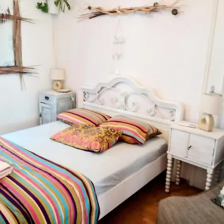 Mary's Art , Alimos Riviera & Apartment *