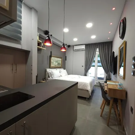 Dione Luxury Business In The Heart Of *