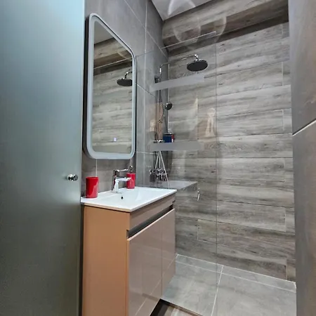 Apartment Dione Luxury Business In The Heart Of