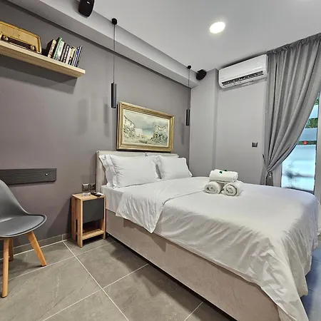 Dione Luxury Business In The Heart Of *
