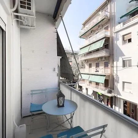 Apartment Urban Dreamscape Near Acropolis Athens