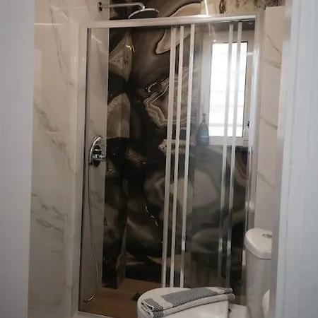 Ground Floor Apt. With Garden, Timfristou 86 Chalandri Apartment
