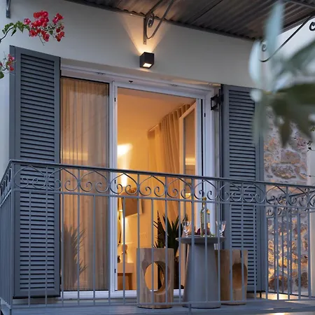 Plaka Vibes Athens