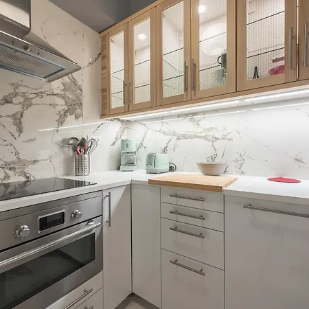 Charming In Kolonaki, Peridot - Homes * Athens
