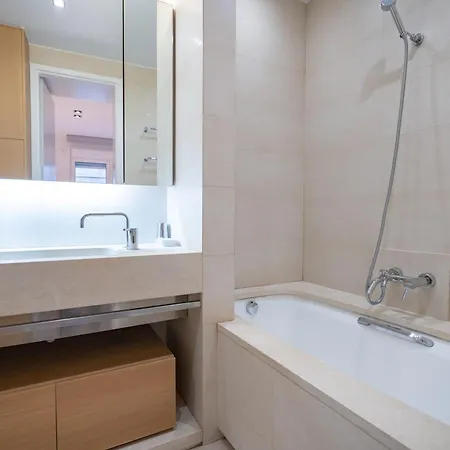 Kolonaki 2 Bedrooms 4 Persons Flat By Mps Apartment Athens