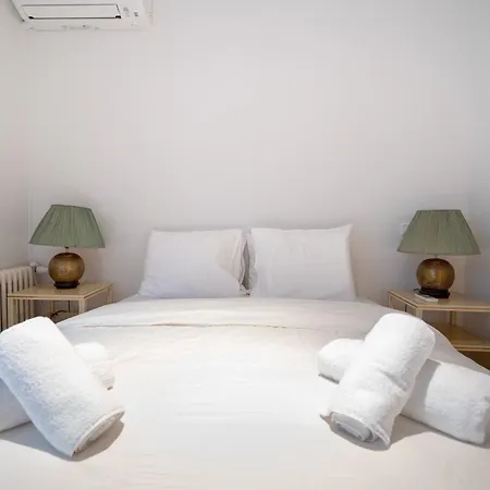 Kolonaki 2 Bedrooms 4 Persons Flat By Mps *