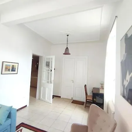 Calliope's Neoclassical In The Heart Of Plaka Apartment *