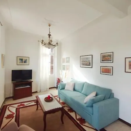 Calliope's Neoclassical In The Heart Of Plaka Athens