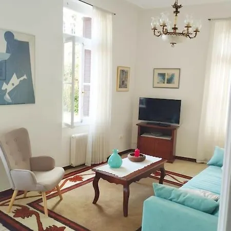 Calliope's Neoclassical In The Heart Of Plaka Apartment Athens