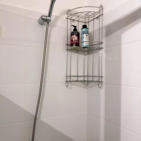 Nikitara Nook-close To Metro And Train Apartment Athens