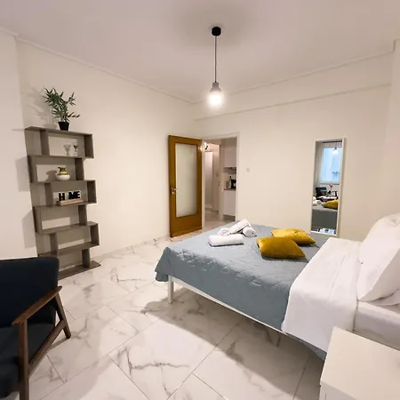 Nikitara Nook-close To Metro And Train Διαμέρισμα *