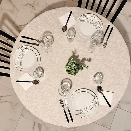 Nikitara Nook-close To Metro And Train * Athens
