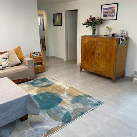 Enna House 2 *