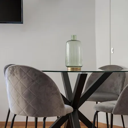 Syntagma Unique Penthouse Apartment