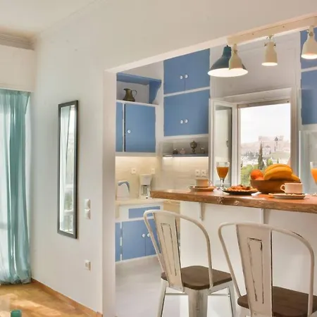 Stunning Acropolis View From A Sunny Renovated Apartment Athens