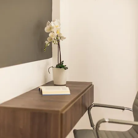 Cozy 2 Bedroom Flat At Mavili Square - Xenias Apartment