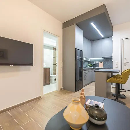 Cozy 2 Bedroom Flat At Mavili Square - Xenias *