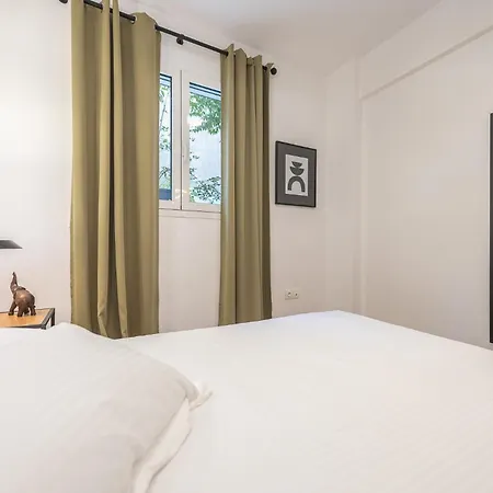 Apartment Cozy 2 Bedroom Flat At Mavili Square - Xenias *