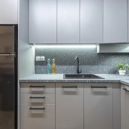 Cozy 2 Bedroom Flat At Mavili Square - Xenias Apartment *