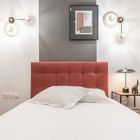 Cozy 2 Bedroom Flat At Mavili Square - Xenias