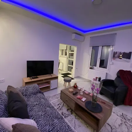 Apartment Alexandra *
