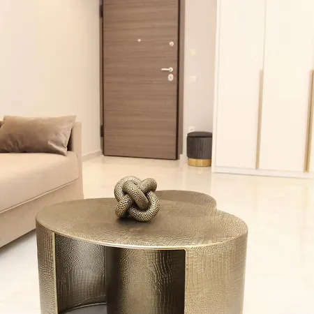 Apartment Metropolis Luxury Living