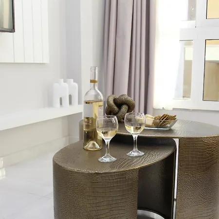 Apartment Metropolis Luxury Living