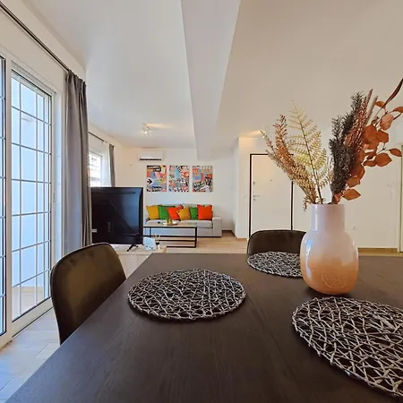 Apartment Andromaches - By Athens