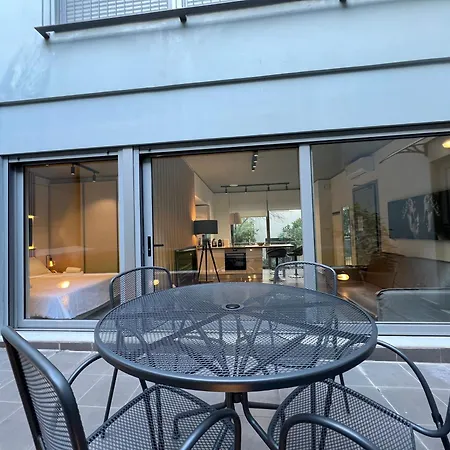 Brand New Luxurious In Kerameikos-gazi *