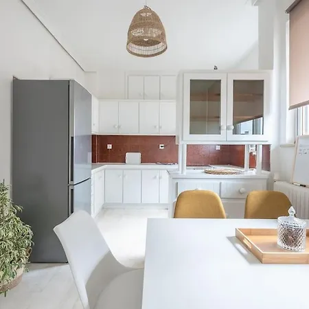 Apartment Open -view Apartment, Ygeia Hospital Athens
