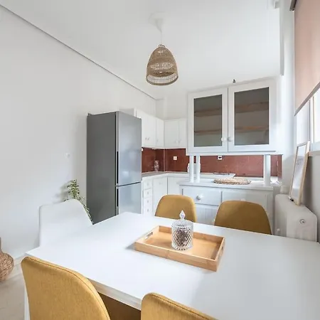 Open -view Apartment, Ygeia Hospital * Athens