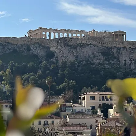 The Dolli At Acropolis, A To Live Otel Atina