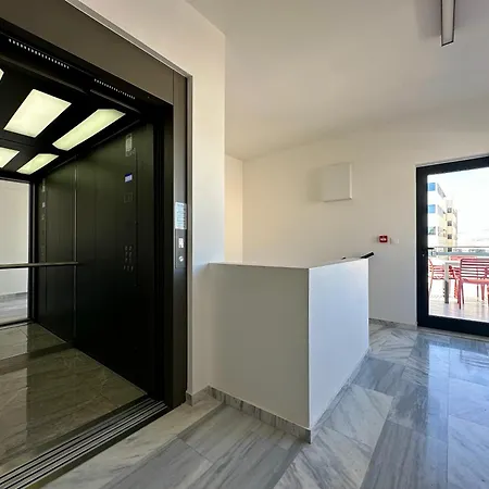 Apartment M & M - Boutique Athens